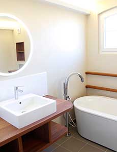 Aménagement et extension d'une salle de bains